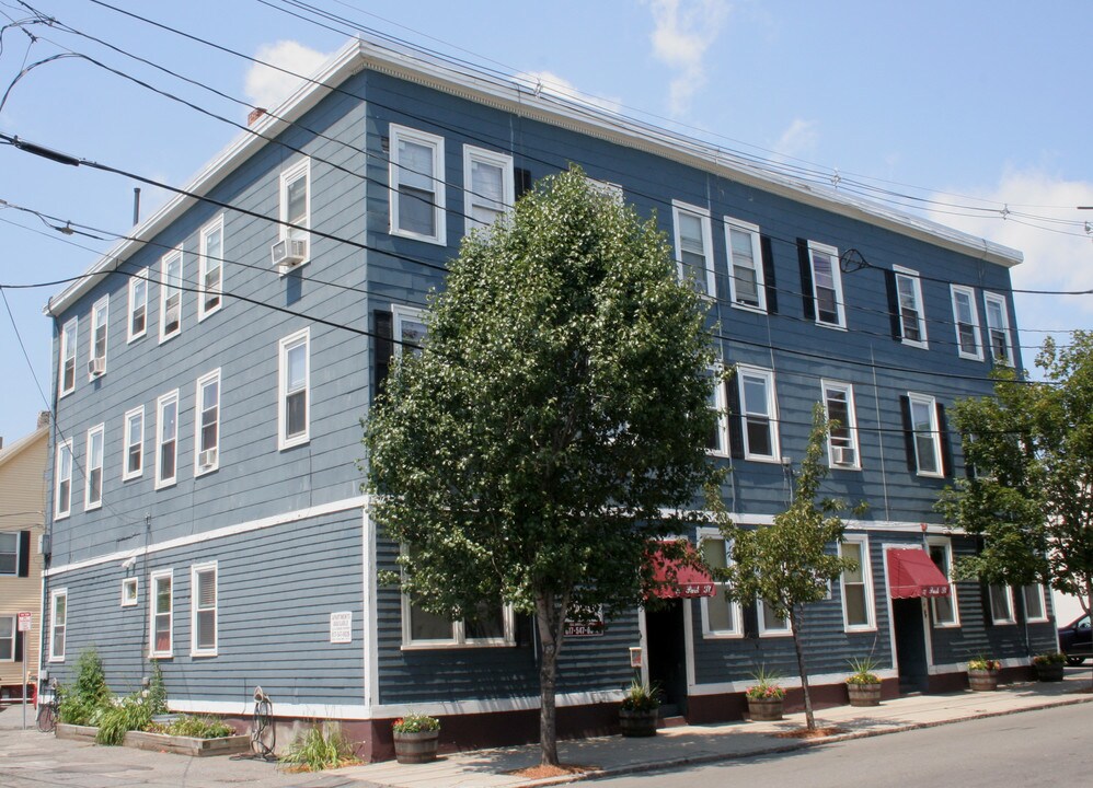 27-29 Park St in Somerville, MA - Building Photo