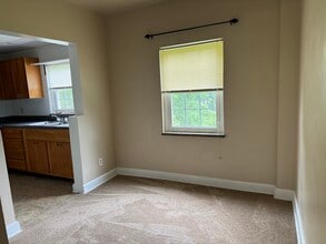 1505 Ravinia Rd in Charleston, WV - Building Photo - Building Photo