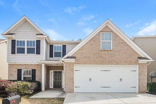 property at 308 Crescent Woode Dr