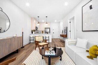 99 Storms Ave in Jersey City, NJ - Building Photo - Building Photo