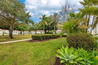 18823 SW 28th St in Miramar, FL - Building Photo - Building Photo