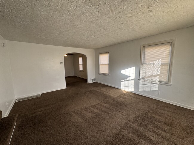 133 16th St NE in Canton, OH - Building Photo - Building Photo