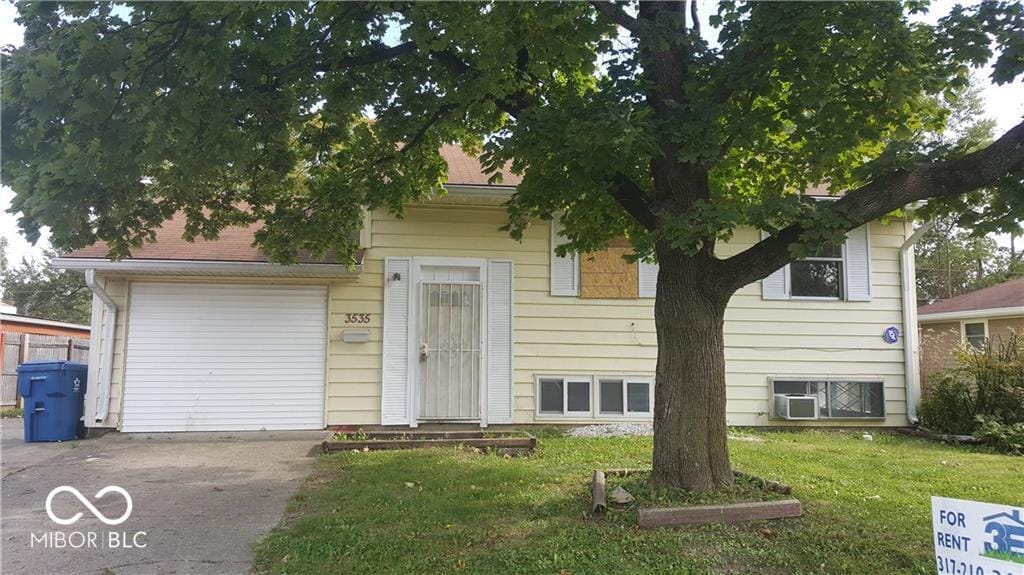 3535 N Brentwood Ave in Indianapolis, IN - Building Photo