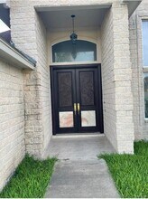 17 Hitching Post Dr in Brownsville, TX - Building Photo - Building Photo