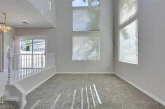 1559 Stone Valley Ave in Las Vegas, NV - Building Photo - Building Photo