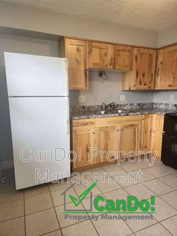 230 Carol Dr in Blackfoot, ID - Building Photo - Building Photo
