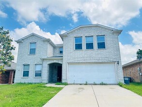 1649 Crown Point Dr in Frisco, TX - Building Photo - Building Photo