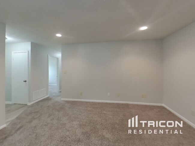 5220 Tamarisk Ct in Indianapolis, IN - Building Photo - Building Photo