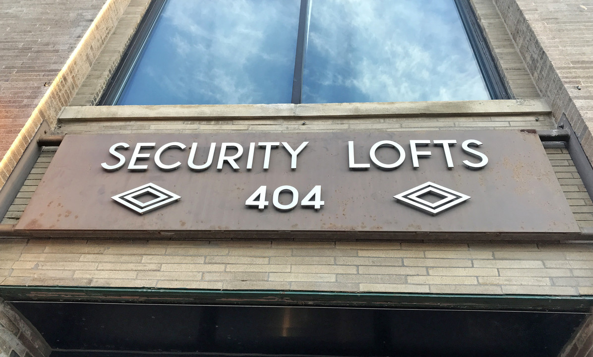 Security Lofts in Minneapolis, MN - Building Photo