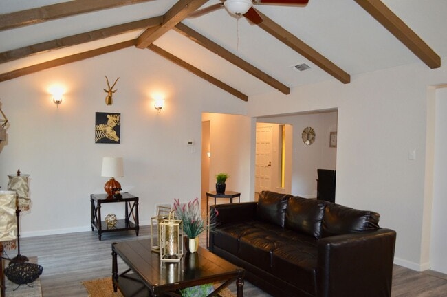 5814 Cary Grant Dr in San Antonio, TX - Building Photo - Building Photo