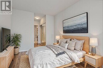 105 Harrison Garden Blvd in Toronto, ON - Building Photo - Building Photo