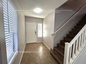 4034 W Carter Rd in Phoenix, AZ - Foto de edificio - Building Photo