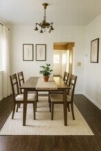 564 44th St in Oakland, CA - Building Photo - Building Photo