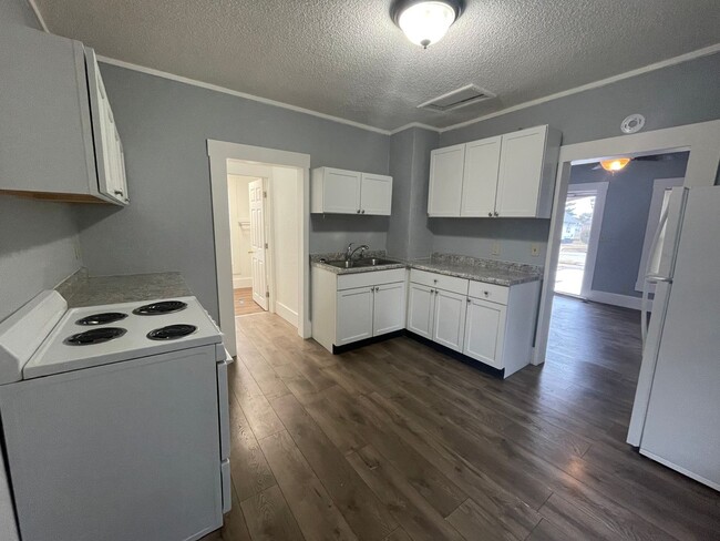 1110 Fremont St in Marshalltown, IA - Building Photo - Building Photo