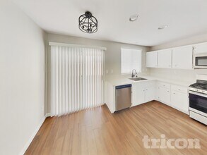 331 Judith Ann Ct in Las Vegas, NV - Building Photo - Building Photo