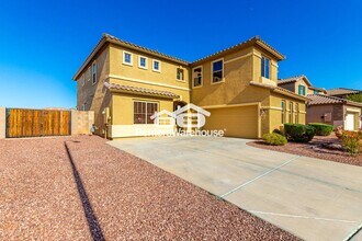 12018 W Vernon Ave in Avondale, AZ - Building Photo - Building Photo