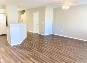 8 Ashleigh Ln in Savannah, GA - Building Photo - Building Photo