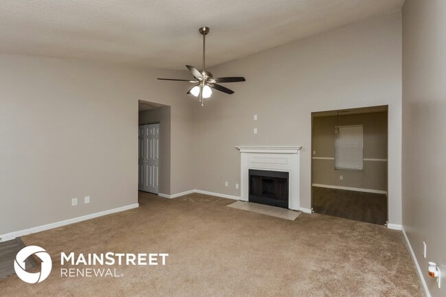 117 Star Lake Dr in Jackson, GA - Building Photo - Building Photo