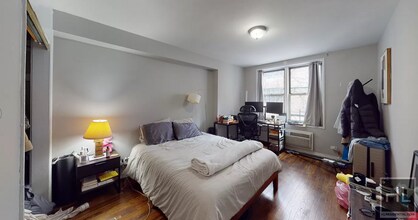 East 58th Street, Unit 6D in New York, NY - Foto de edificio - Building Photo