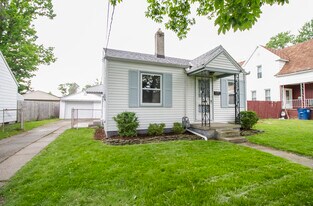 320 Somerset St in Toledo, OH - Building Photo