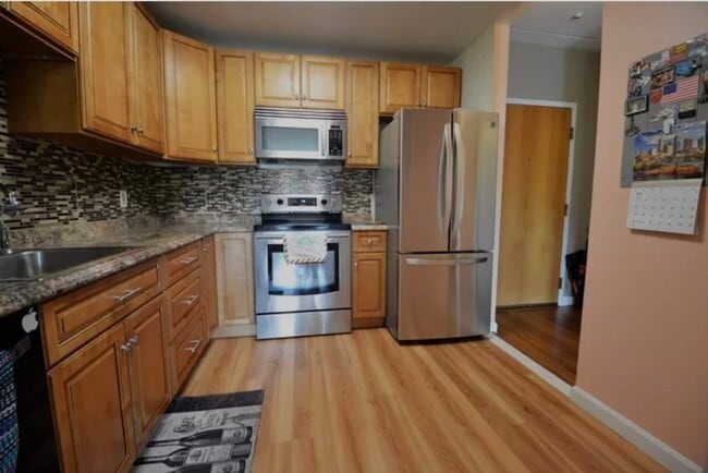 14 Heron St, Unit 410 in Boston, MA - Building Photo - Building Photo