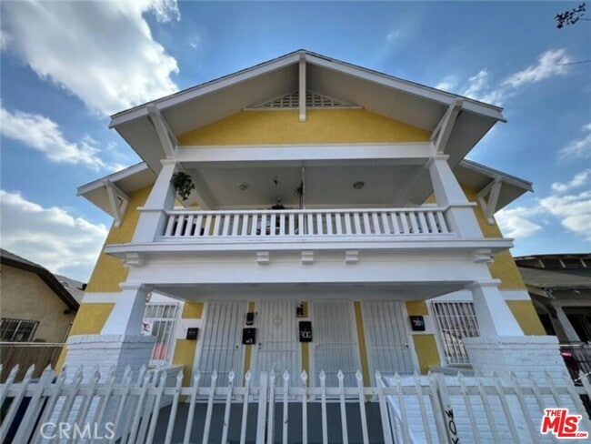 708 W Vernon Ave in Los Angeles, CA - Building Photo - Building Photo