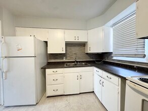 4513 Virginia Ave in Kansas City, MO - Building Photo - Building Photo