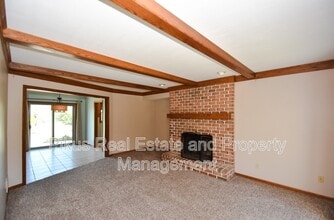 8214 Bricker Rd NW in Massillon, OH - Building Photo - Building Photo