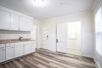 51-53-53 Leyfred Terrace in Springfield, MA - Building Photo - Building Photo