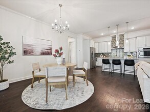 2034 Laney Pond Rd in Matthews, NC - Building Photo - Building Photo