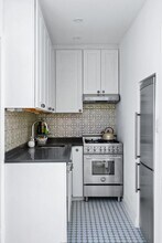 507 E 12th St in New York, NY - Building Photo - Building Photo