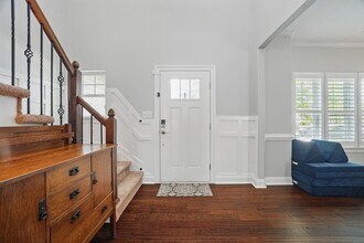 1901 Vince Rd in Virginia Beach, VA - Building Photo - Building Photo