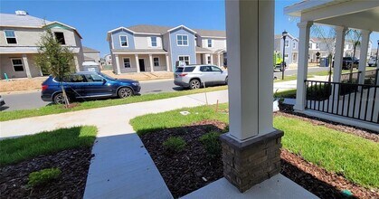 6062 Blissful St in Clermont, FL - Building Photo - Building Photo