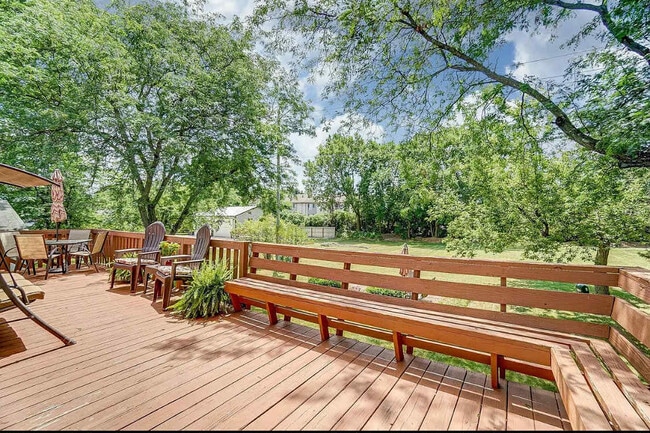 property at 3785 Farm Brook Ln
