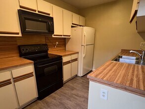 5271 Cypress Ct in Orlando, FL - Building Photo - Building Photo