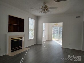 7428 Chital Rd in Charlotte, NC - Building Photo - Building Photo