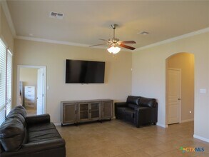 5623 Blackstone Dr in Temple, TX - Foto de edificio - Building Photo