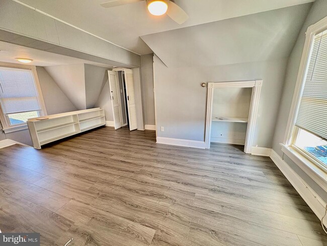 property at 735 Morgan Ave