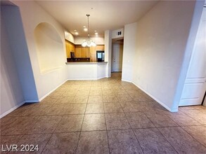 26 E Serene Ave in Las Vegas, NV - Building Photo - Building Photo