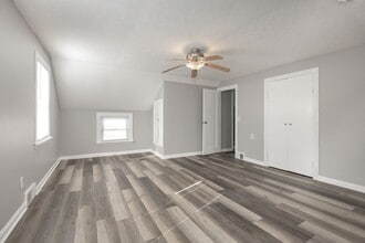 20301 Miller Ave in Euclid, OH - Building Photo - Building Photo