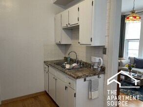 4603 N Western Ave, Unit 3 in Chicago, IL - Building Photo - Building Photo