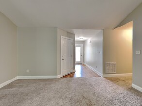 224 Farrington Dr in Clayton, NC - Building Photo - Building Photo