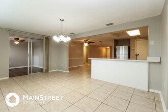 7325 Nova Scotia Dr in Port Richey, FL - Building Photo - Building Photo