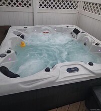 71 Claremont St in Deer Park, NY - Building Photo - Building Photo