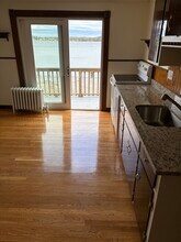 14 Messervy St, Unit 14 Messervy #2 in Salem, MA - Building Photo - Building Photo