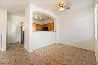 1021 Nevada Sky St in Las Vegas, NV - Building Photo - Building Photo