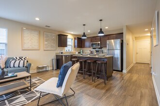 Campus Creek Cottages in Big Rapids, MI - Foto de edificio - Interior Photo