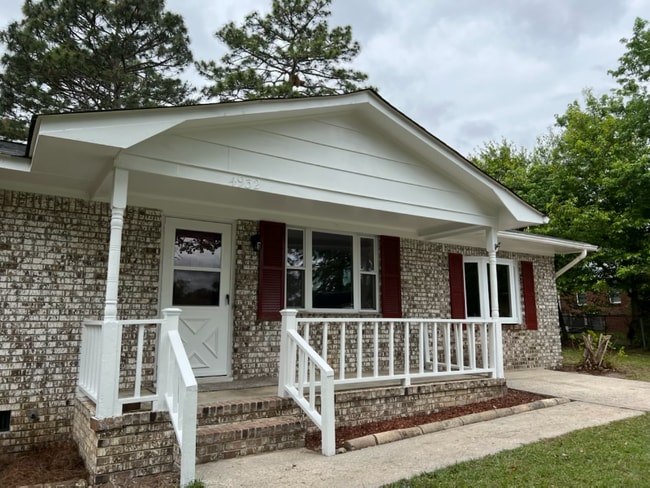 4932 McDonald Ave in West Columbia, SC - Building Photo - Building Photo