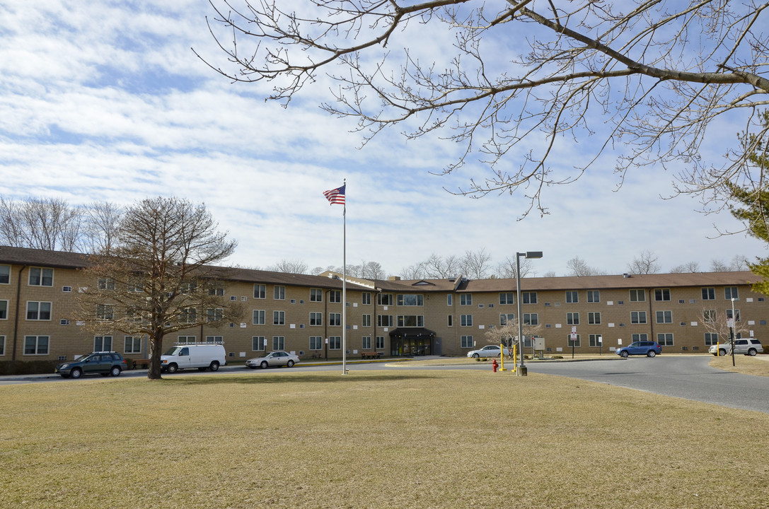 Luther Acres in Vineland, NJ - Building Photo