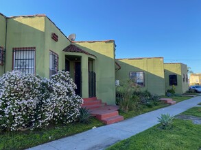 4056-4115 Montclair St in Los Angeles, CA - Foto de edificio - Building Photo